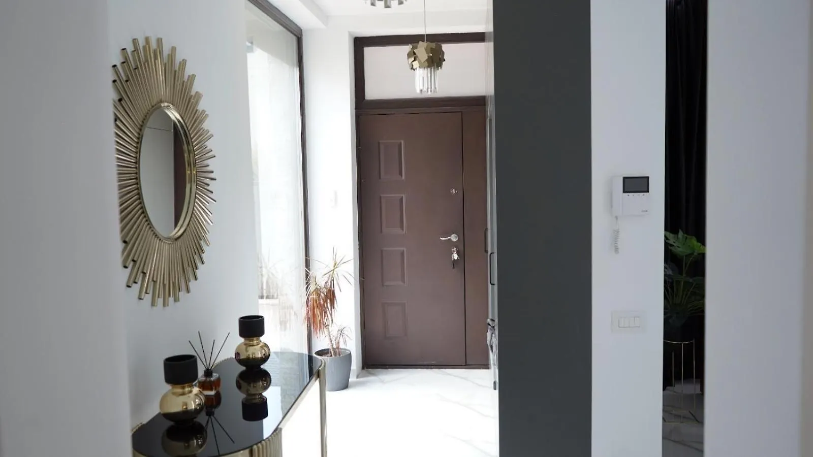 וילה בוקרשט Eva Home